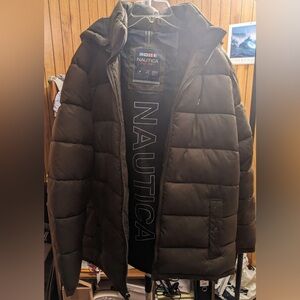 NEW WITH TAGS men’s Nautica puffer